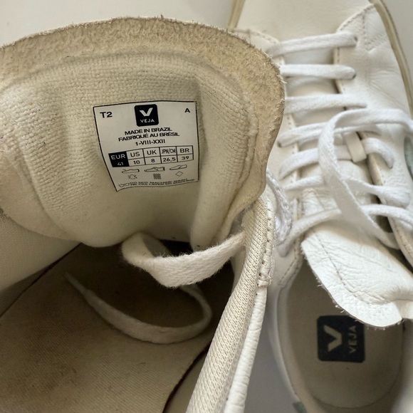 Veja Women's White Sneakers size 10 - Picture 10 of 11